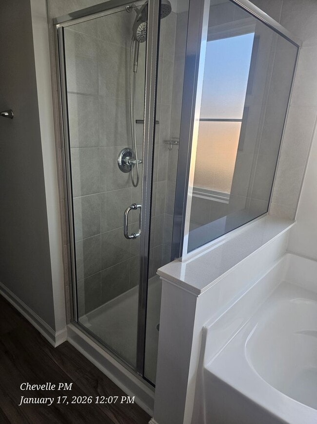 Building Photo - Brand New Gorgeous 3 bedroom 2 bath