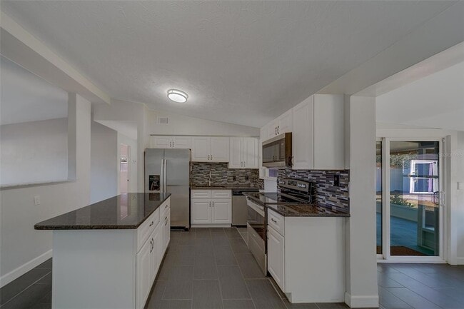 Building Photo - 11128 116th St