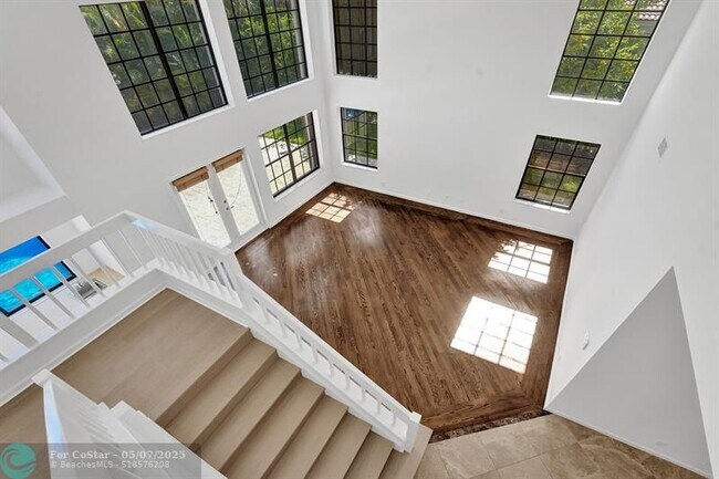 Building Photo - 2622 NW 49th St