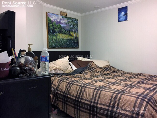 Building Photo - 519-521 Main St. Unit 1