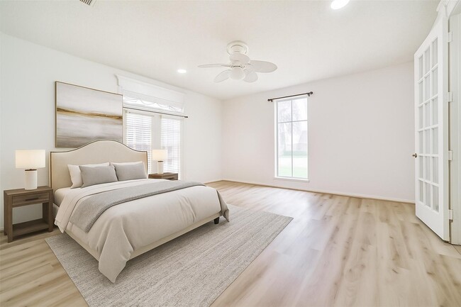 Building Photo - 15738 Fleetwood Oaks Dr