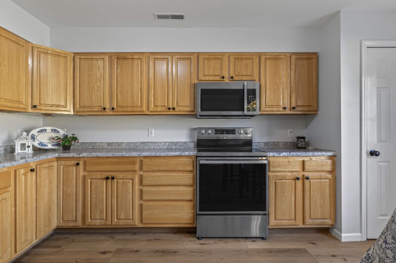 Building Photo - 1604 Napoleon Dr