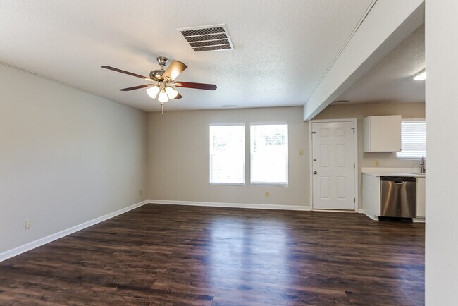 Building Photo - 6647 Wicked Oak Ln