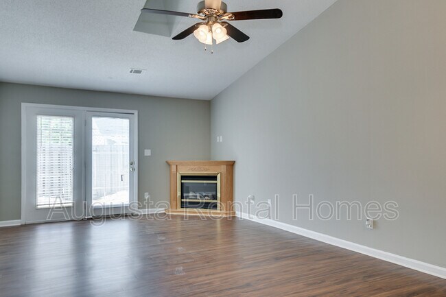 Building Photo - 2019 Caton Dr