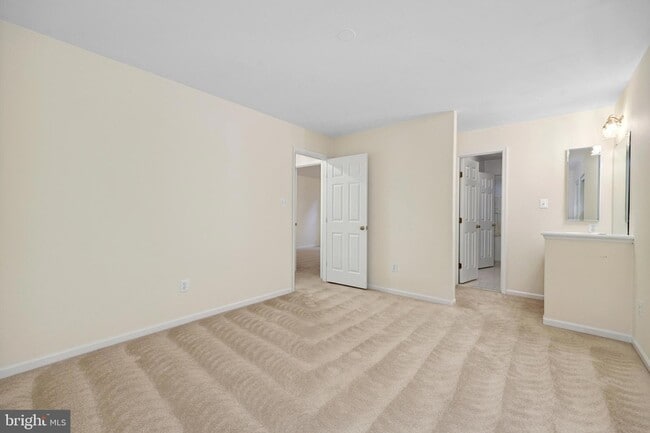 Building Photo - 2335 Colts Brook Dr