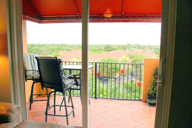 Building Photo - 1000 Scotia Dr