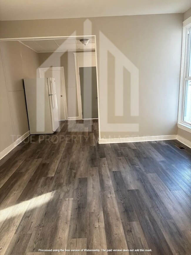 Building Photo - 2917 Winchester St