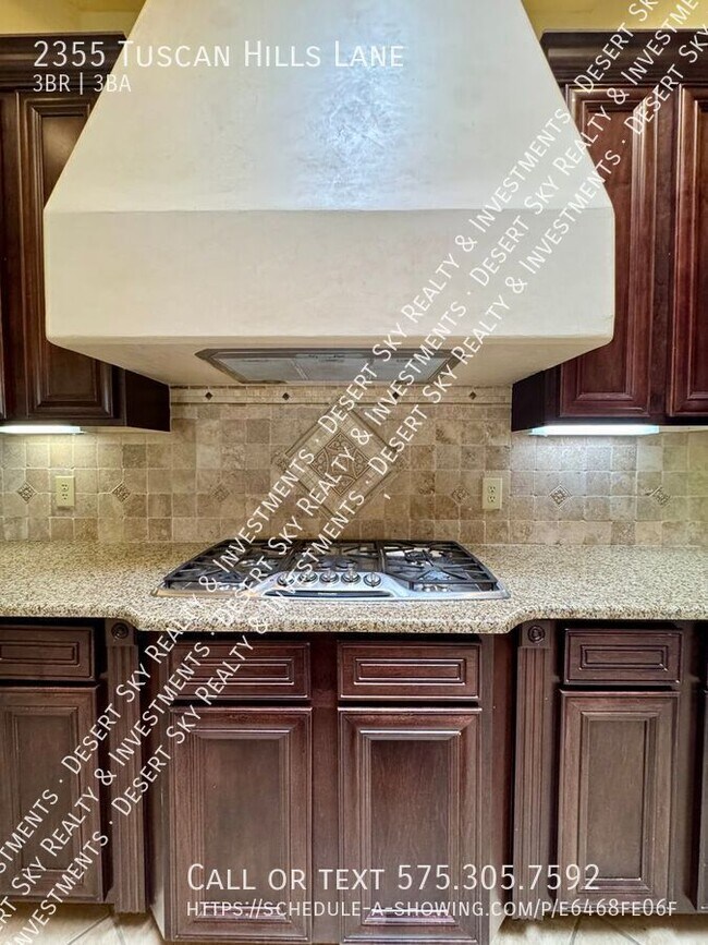 Building Photo - 2355 Tuscan Hills Ln