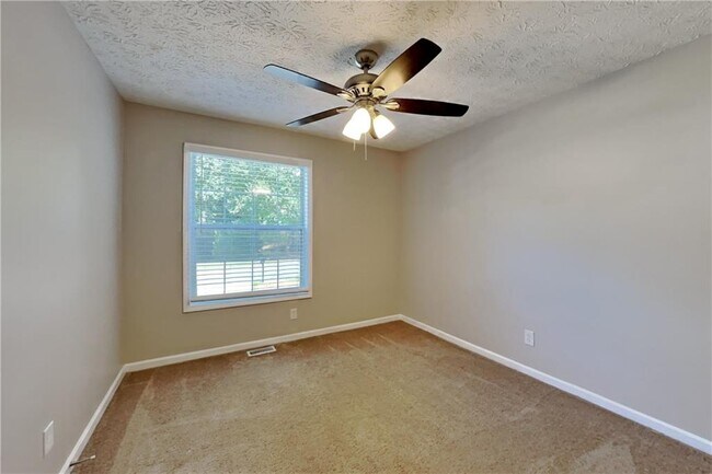 Building Photo - 2605 Marleigh Farm Rd NW