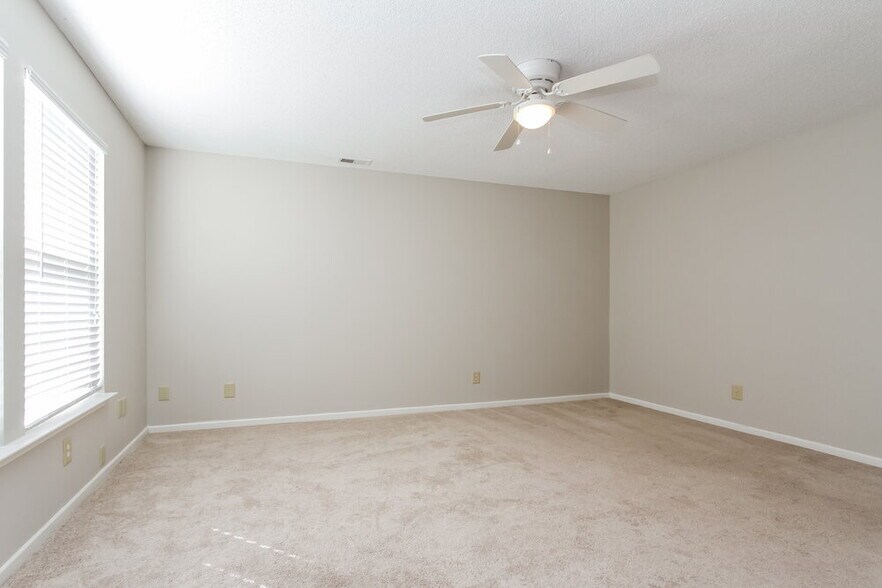 Building Photo - 1745 Brassica Way