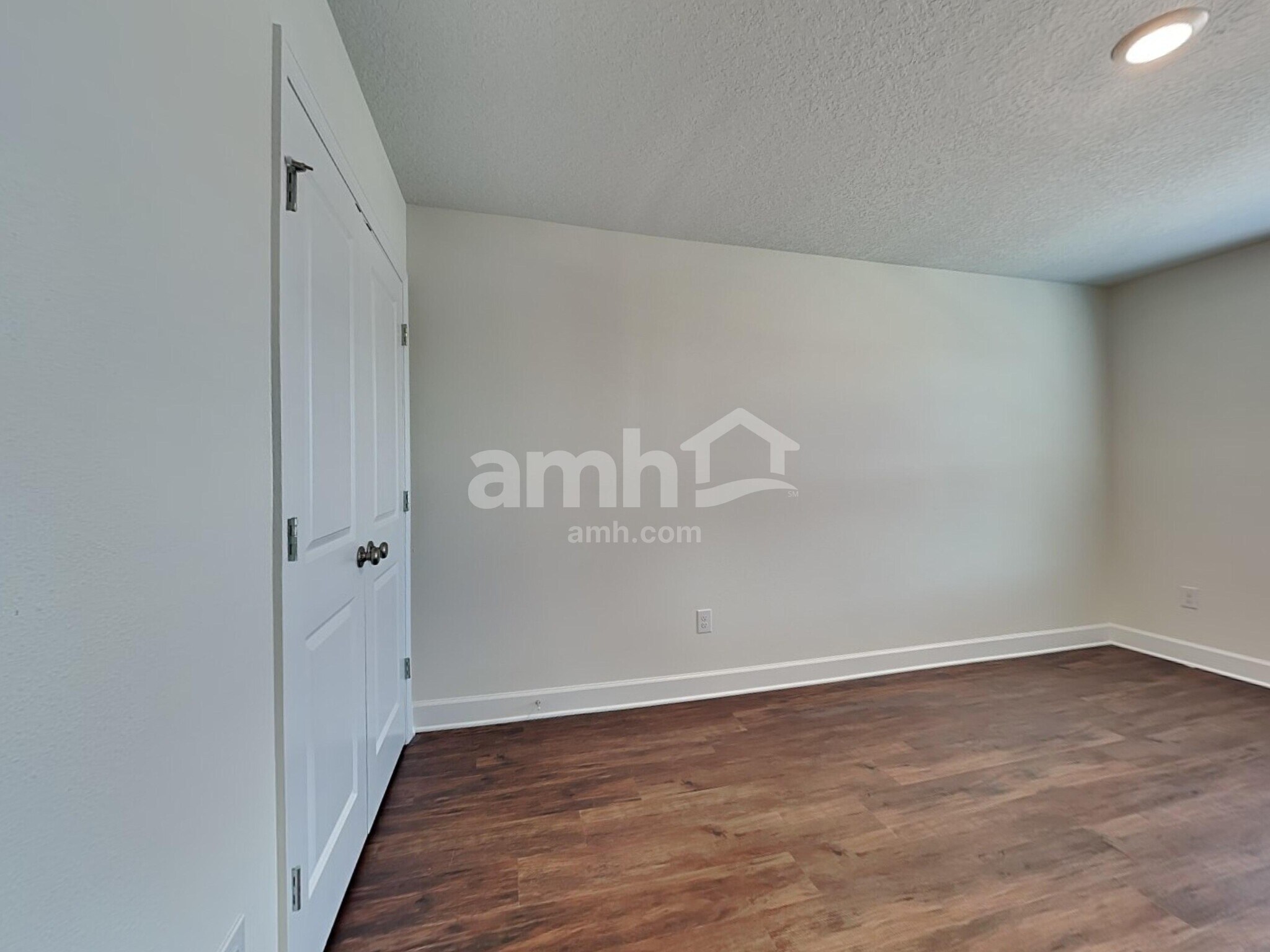 Building Photo - 127 Onate Cir