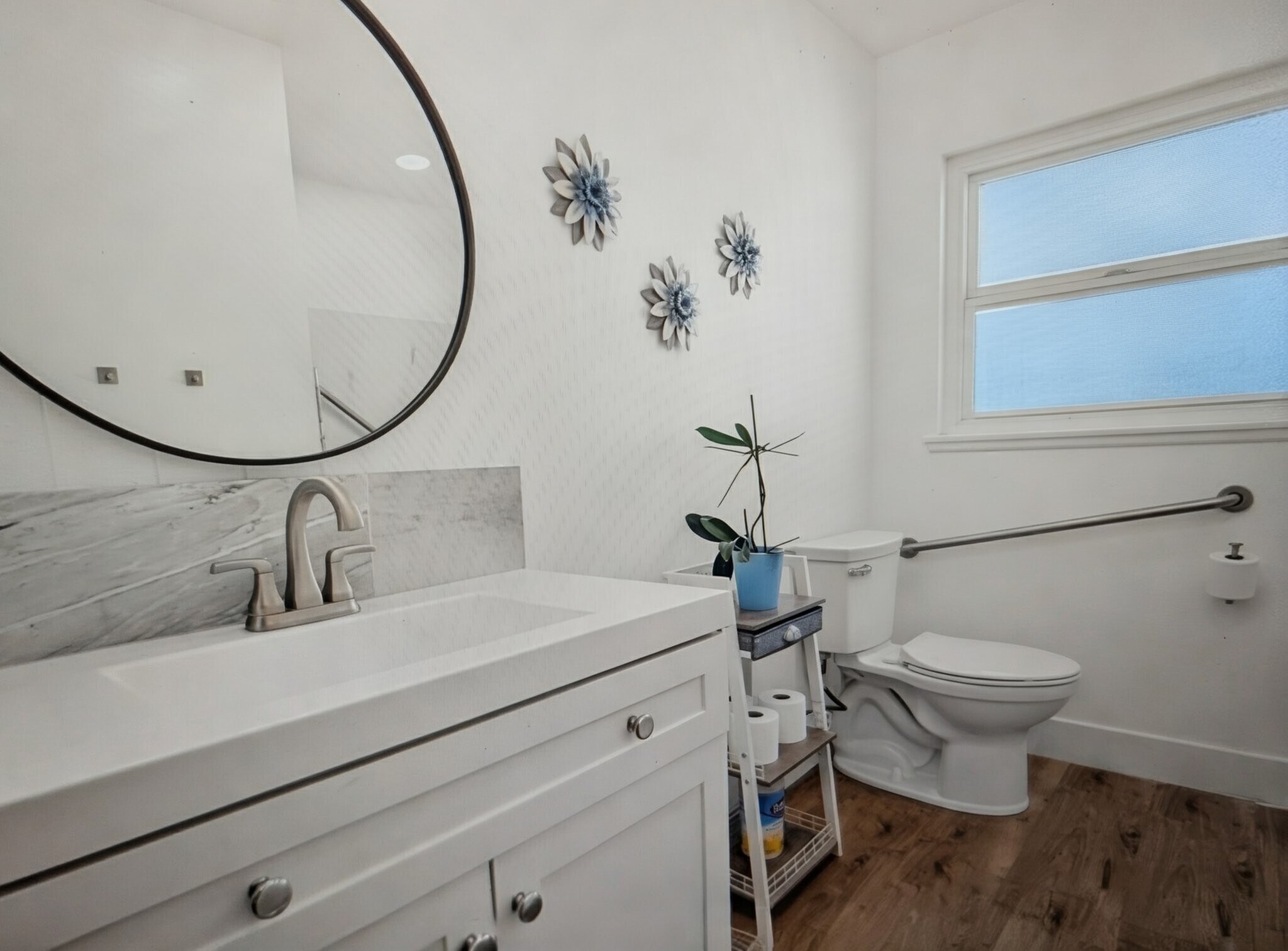 Building Photo - 8223 Cyclamen Way