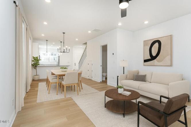 Building Photo - Room in Townhome on Gossamer Ln