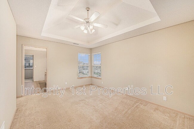 Building Photo - 4448 NE 83rd Terrace