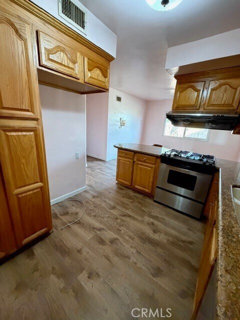 Building Photo - 8653 Norwood Pl