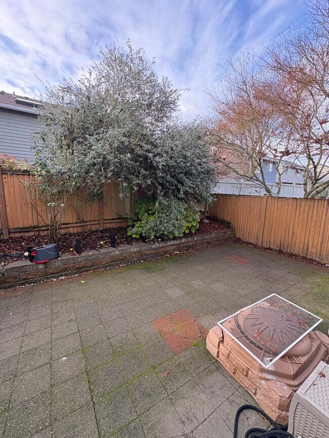 Building Photo - 18218 28th Dr SE