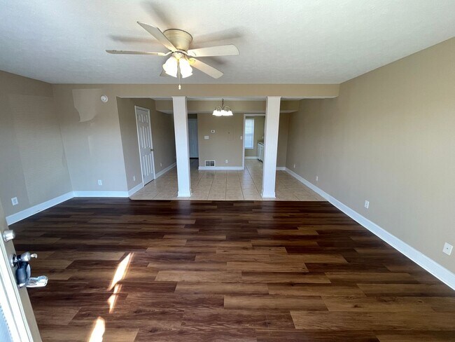 Building Photo - 77-83 Gray Hawk Drive 4-Plex