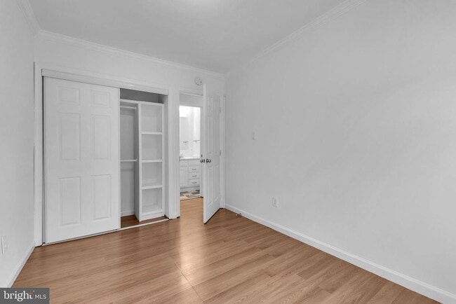 Building Photo - 90 Adams Dr NE