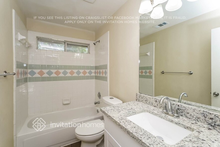 Building Photo - 11113 Promise Land Dr