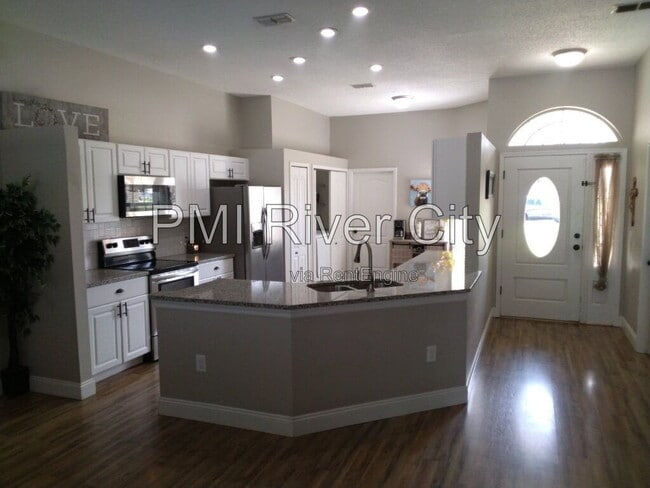 Building Photo - 2320 Locustwood Ct