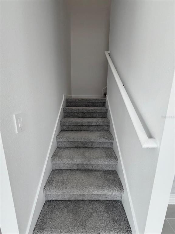 Building Photo - 2747 Skyline Lp