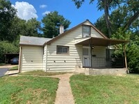 Building Photo - 509 La Motte Ln