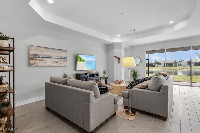 Building Photo - 425 Coral Reef Pl