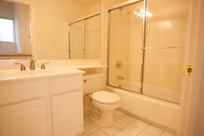 Building Photo - Coming Soon! Conveniently Located Townhome...