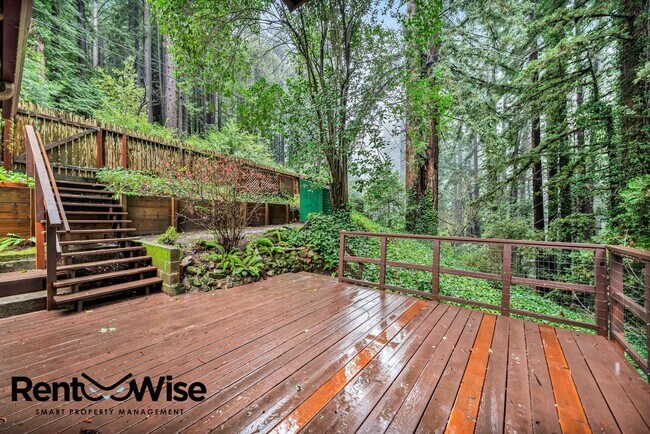 Building Photo - 683 Old La Honda Rd