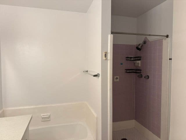 Building Photo - 8710 Delgany Ave