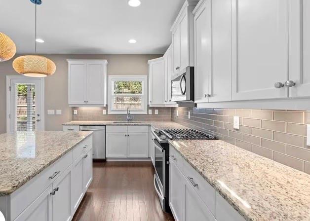 Building Photo - 1063 Johnson Grove