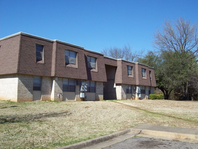 Primary Photo - 801-809 S Mobile Ave