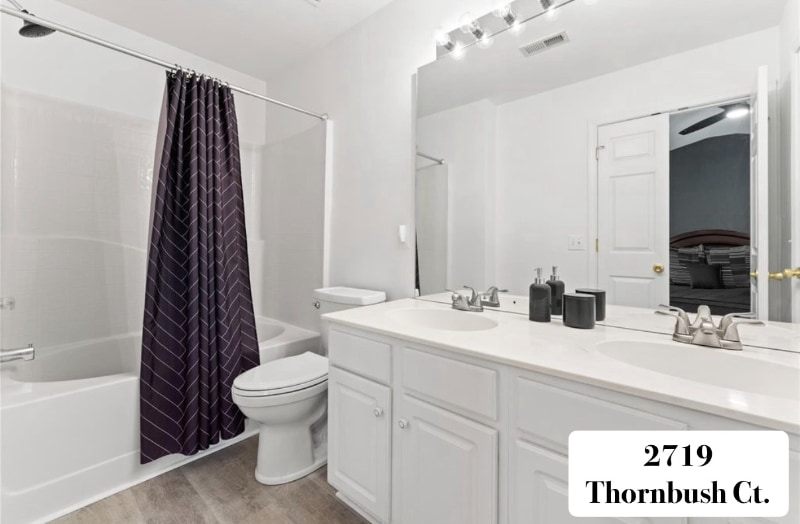 Building Photo - 2719 Thornbush Ct