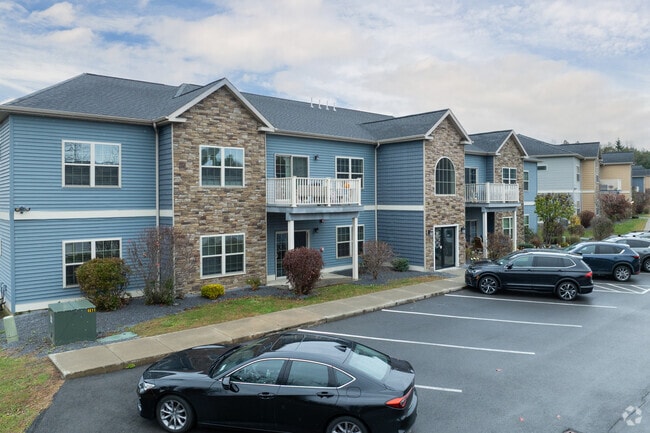 Building Photo - Mill Hollow Apartments