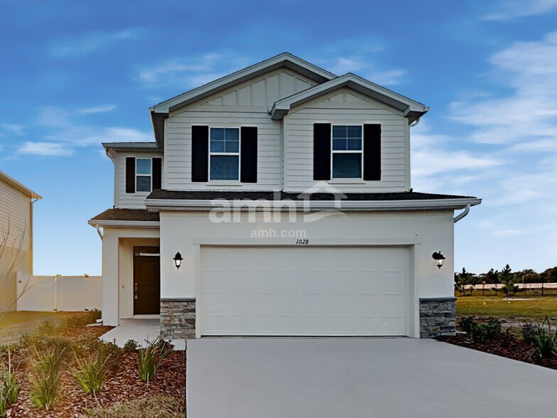 Primary Photo - 1028 Sky Lks Dr