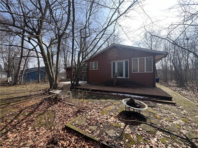 Building Photo - 340 Campbell Rd