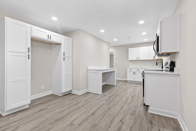 Building Photo - 1200 Lockland Ave