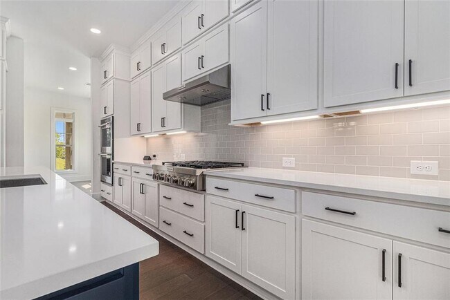 Building Photo - 7043 Foundry Dr