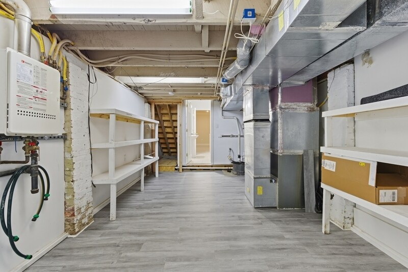 Building Photo - 3021 E Baltimore St