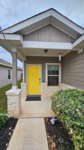 Building Photo - 7863 Abbey Pl