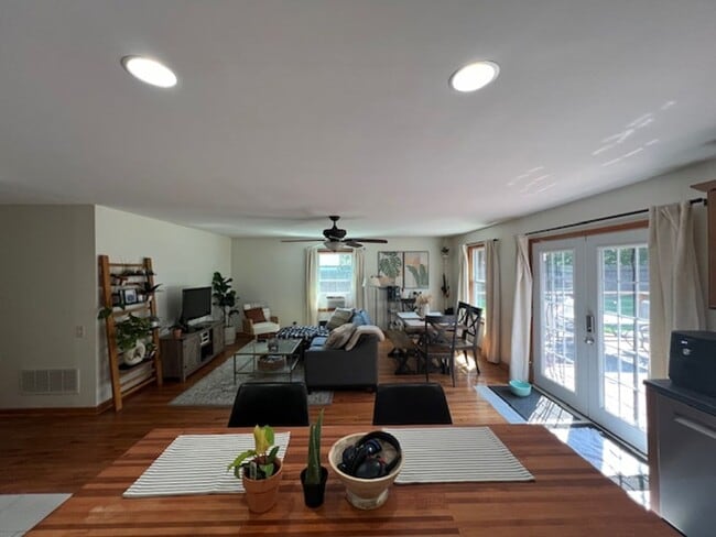 Building Photo - Beautiful Partially Furnished 3 Bed, 2 Bath House in Allegany NY!