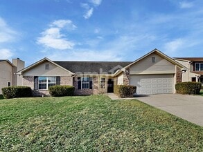 Building Photo - 6002 Candlewick Dr