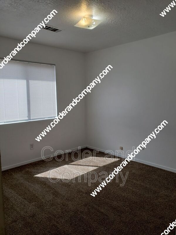 Building Photo - 3136 Painted Rock Dr NW