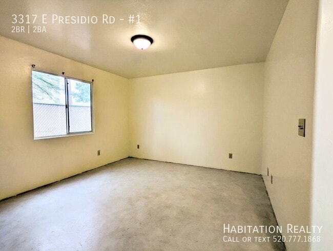 Building Photo - 3317 E Presidio Rd