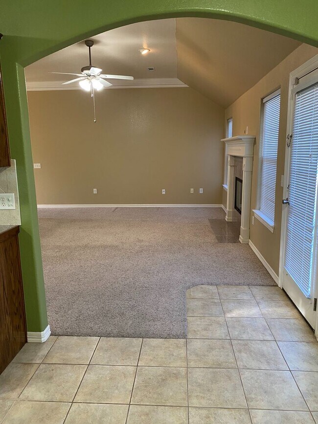 Building Photo - 3 Bedroom Home for Rent in Springdale!