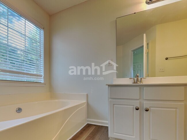 Building Photo - 8922 Tendring Ct