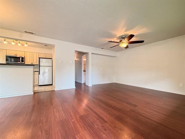 Building Photo - 14003 Brookgreen Dr