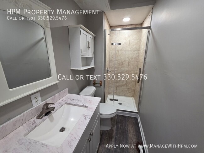 Building Photo - 392 Bailey Ct