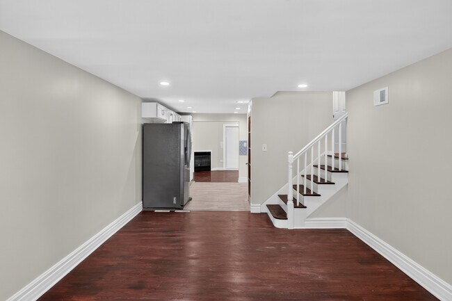 Building Photo - 9722 S Merrion Ave