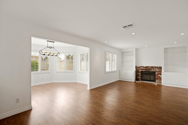 Building Photo - 20209 Edmund Rd